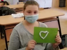 Martisoare pentru mame - clasa I - clasa a V-a - clasa a VI-a A - clasa a VI-a B